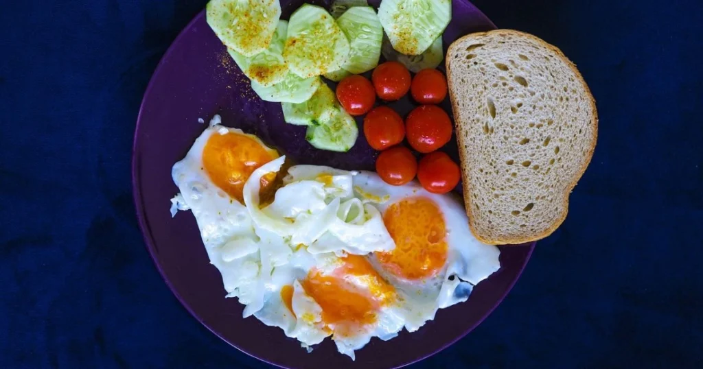 how to get 30 grams of protein for breakfast